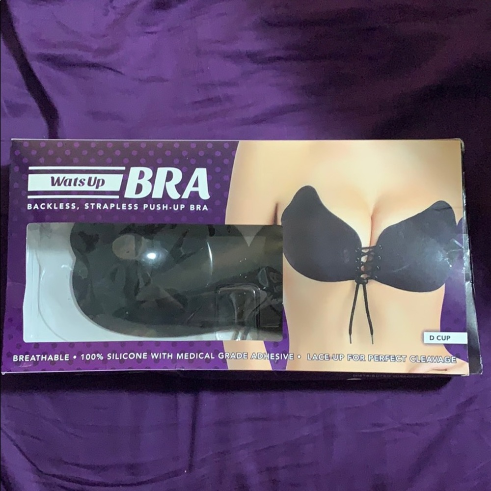 Bnib wats up bra D Cup